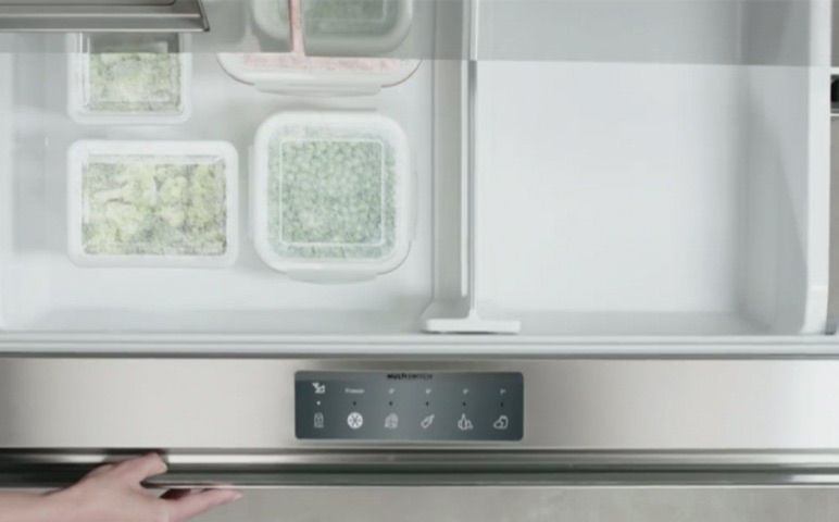 Холодильник Electrolux EN 93852 KX