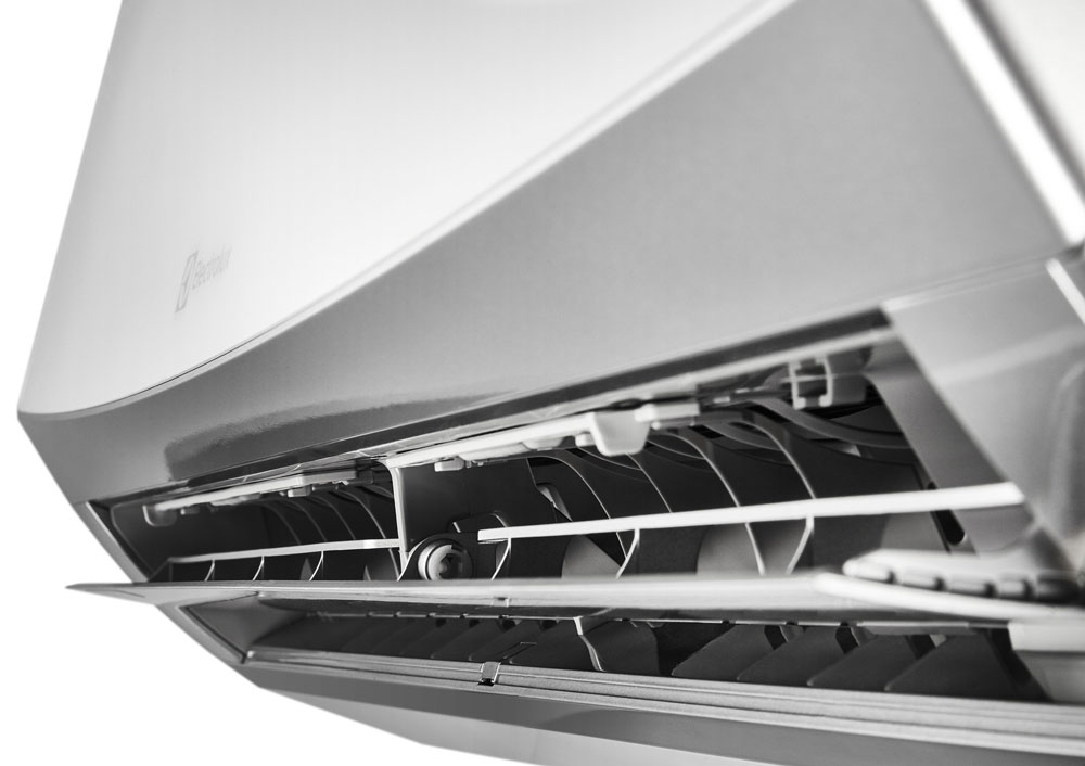 Инверторная сплит-система Electrolux EACS/I-12HG-BLACK2/N8 фото 2 Инверторная сплит-система Electrolux EACS/I-12HG-BLACK2/N8 preview 2