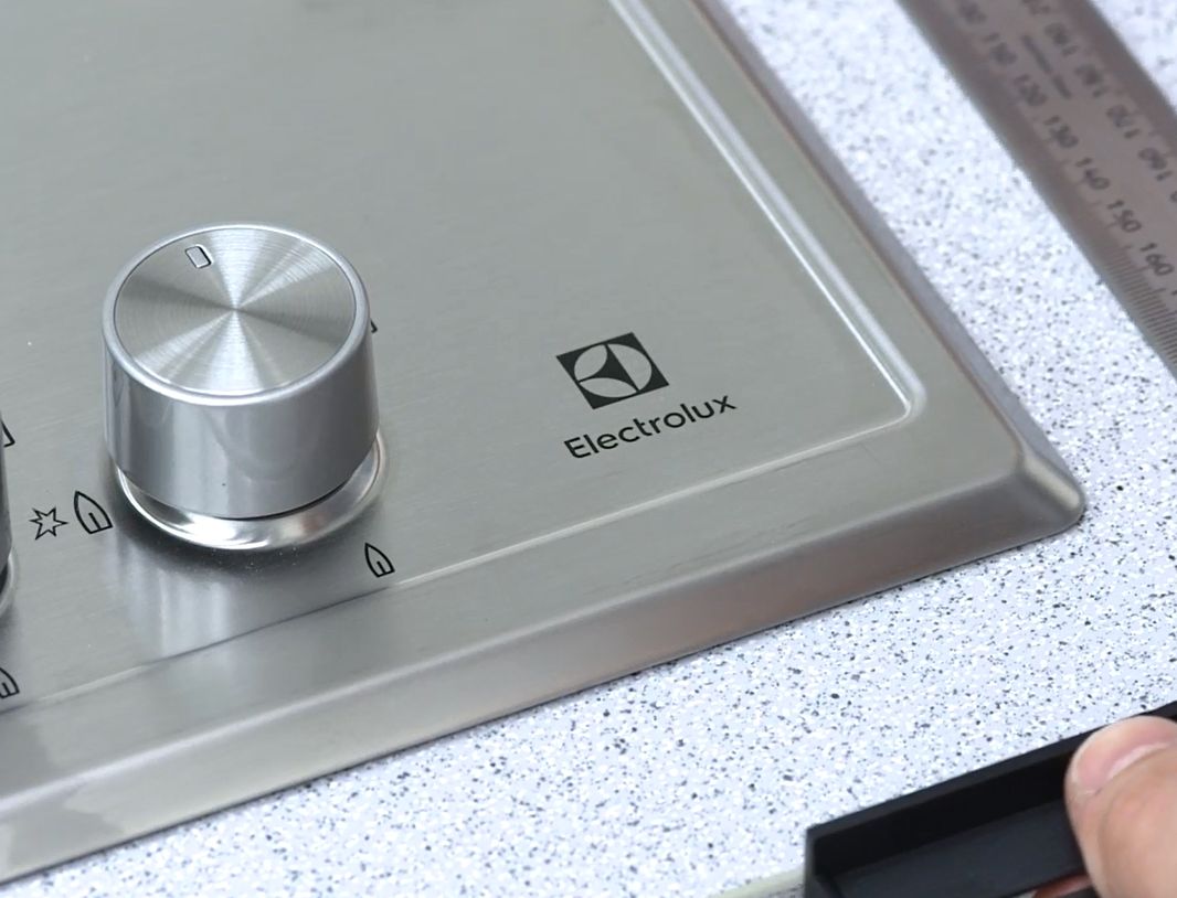 Как установить газовую варочную панель Electrolux