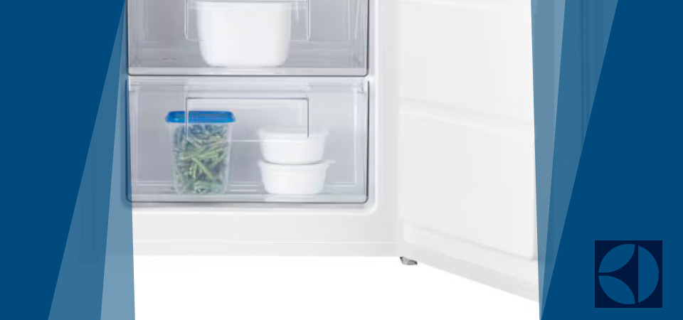 Как прочистить холодильник Electrolux