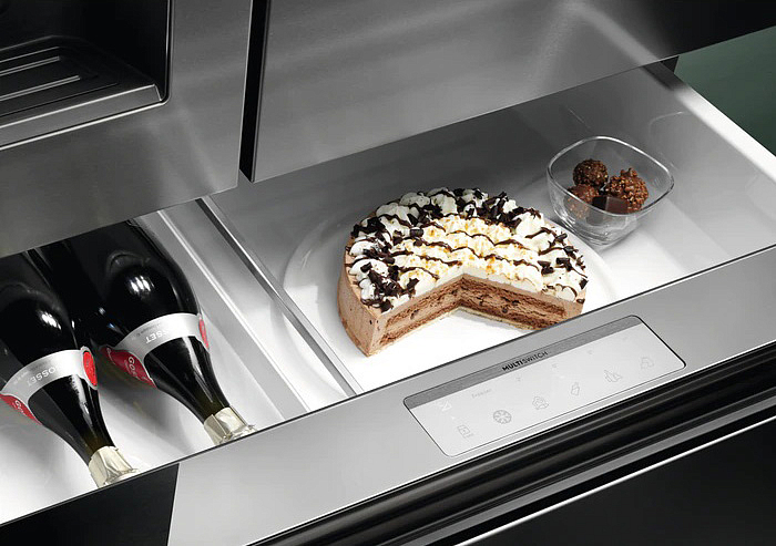 Холодильник Electrolux LLI9VF54X0 preview 11