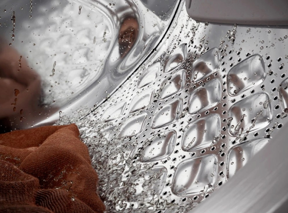 Стирально-сушильная машина Electrolux EW7W2492E preview 6