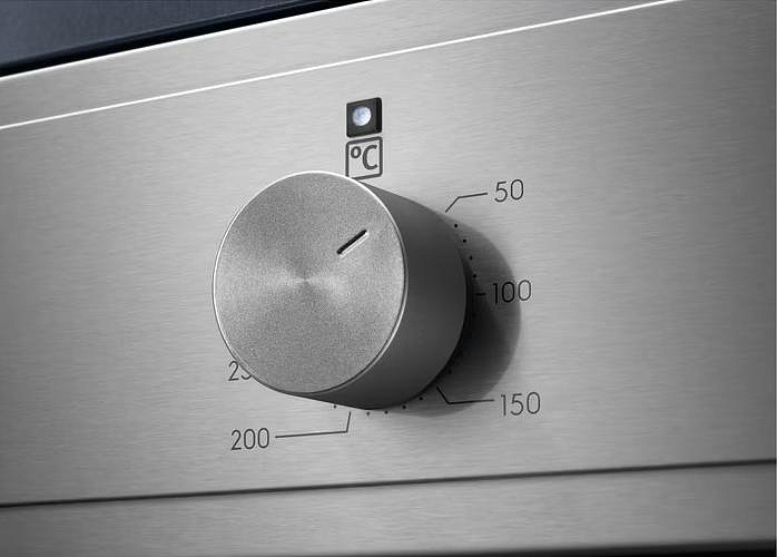 Духовой шкаф Electrolux EOH2H00BX preview 4