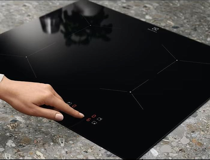 Варочная панель Electrolux LIL61424C preview 4