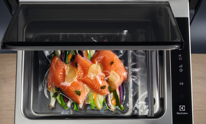 Вакуумный упаковщик Electrolux KBV4T preview 2