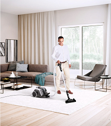 Пылесос Electrolux EUC98TM