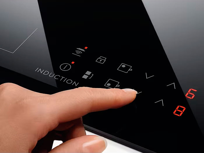 Варочная панель Electrolux LIV 63431 BK preview 7