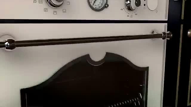 Духовой шкаф Electrolux OPEA 2350 C preview 2