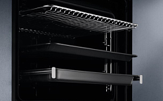 Духовой шкаф Electrolux OKC6P51X