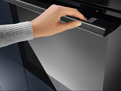 Духовой шкаф Electrolux EOD5H70BZ