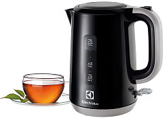 Электрочайник Electrolux EEWA 3300