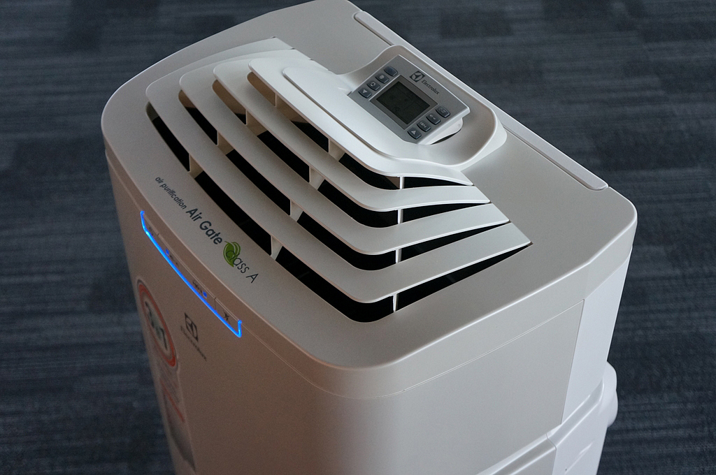 Мобильный кондиционер Electrolux EACM-12 AG/TOP/SFI/N3_S preview 3