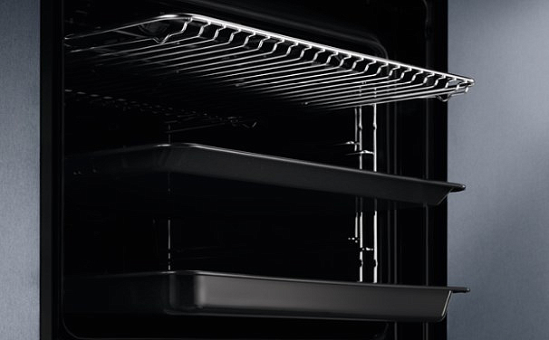 Духовой шкаф Electrolux OKD 6P71 X preview 4