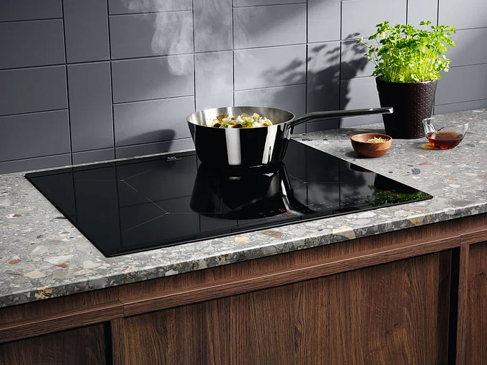 Варочная панель Electrolux EIS62443 preview 5