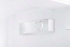 Встраиваемый холодильник Electrolux ENN 92800 AW