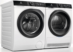 Сушильная машина Electrolux EW9H1R89B