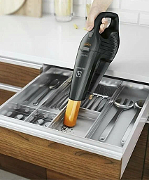 Ручной пылесос Electrolux ZB6214IGM