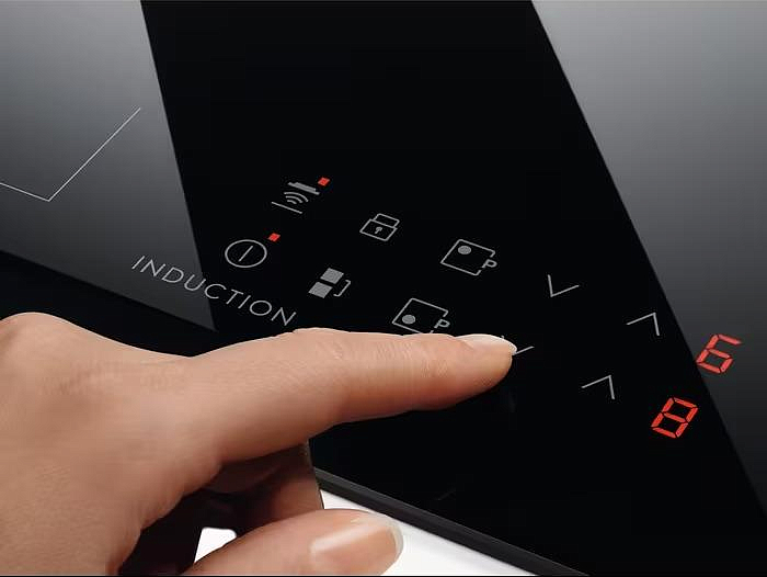 Варочная панель Electrolux CIR60433 preview 10