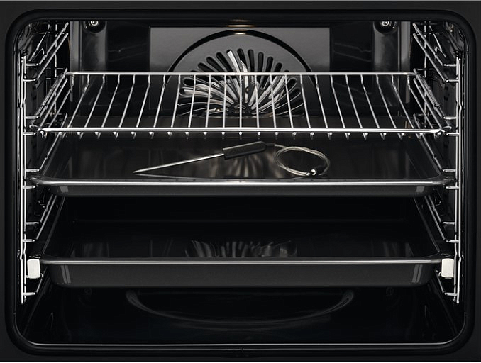 Духовой шкаф Electrolux OKD6P77WX preview 4