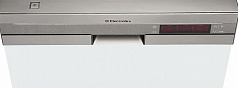 Встраиваемая посудомоечная машина Electrolux ESI 68070 XR