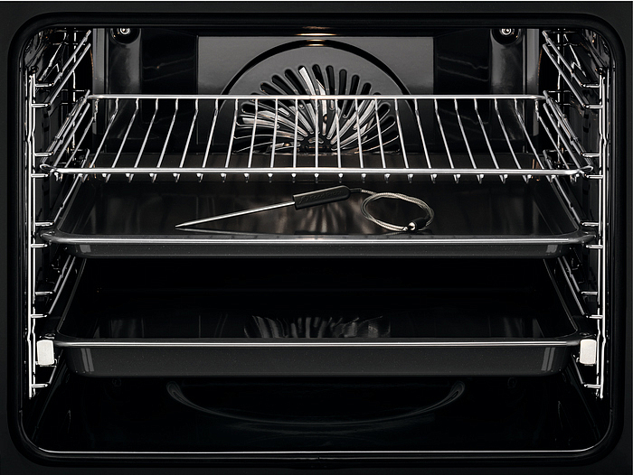 Духовой шкаф Electrolux EOC5851ZOZ preview 2