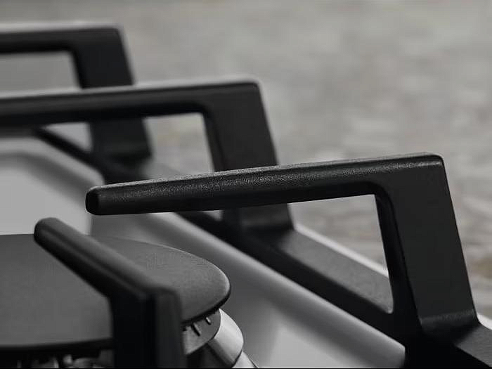 Варочная панель Electrolux KGS6426SX preview 6