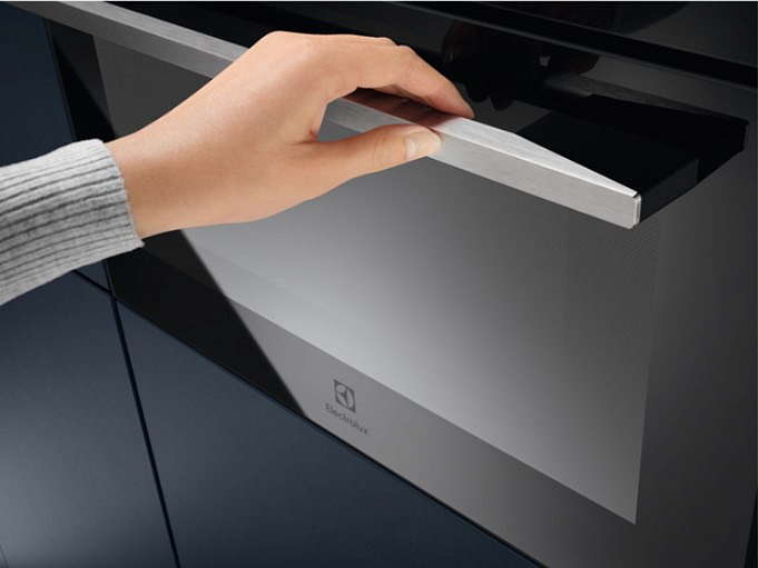 Духовой шкаф Electrolux VKL8E08WX preview 5