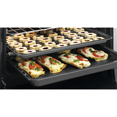 Духовой шкаф Electrolux EVK 95840 AX