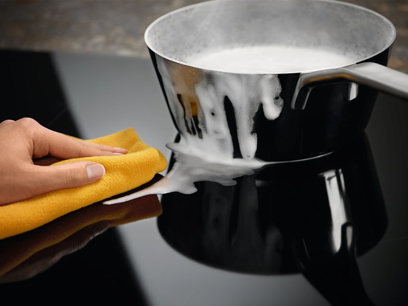 Варочная панель Electrolux HOI650MF preview 8