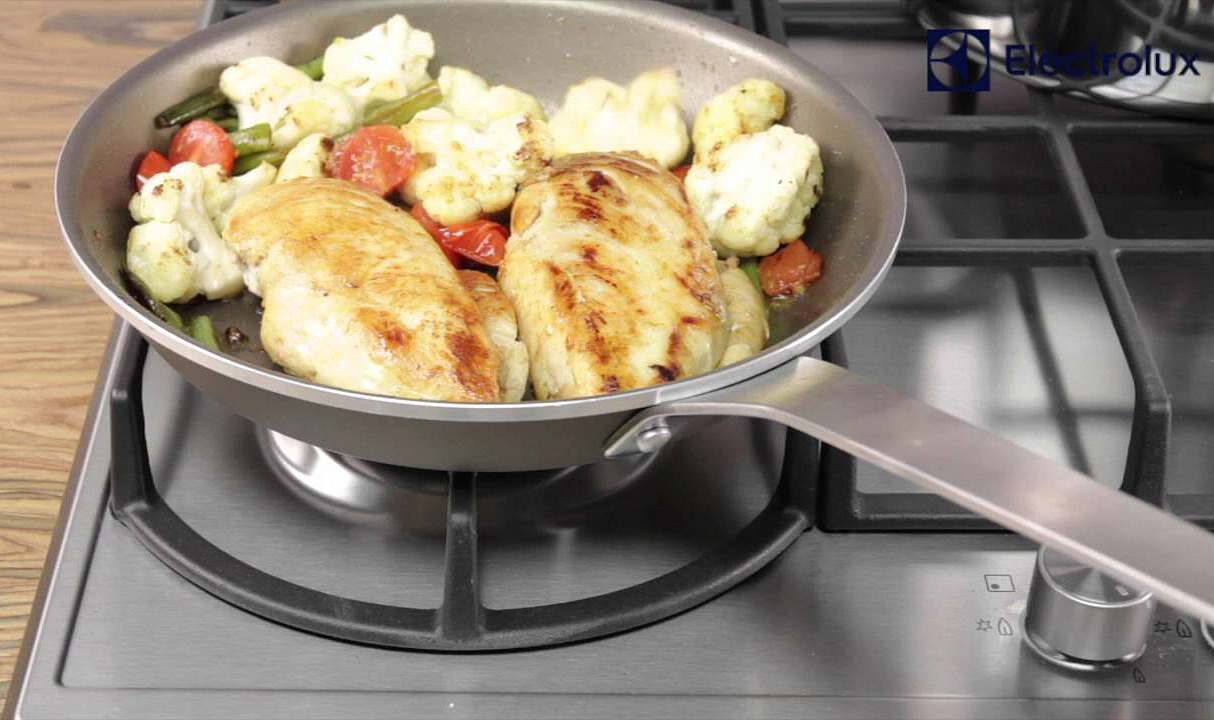 Варочная панель Electrolux GPE 363 FX preview 2