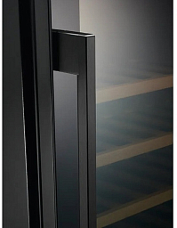 Встраиваемый винный шкаф Electrolux EWUS020B5B