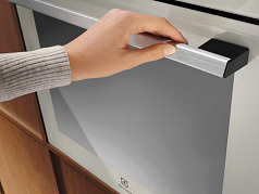 Духовой шкаф Electrolux LOE8F38S
