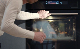 Выбор режимов в духовом шкафу Electrolux