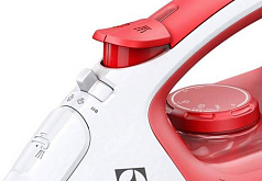 Утюг Electrolux EDB 5210