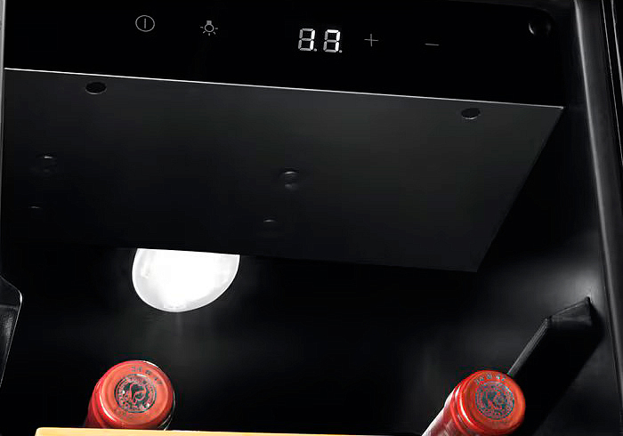 Встраиваемый винный шкаф Electrolux EWS4020B5B preview 3
