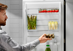 Встраиваемый холодильник Electrolux E6MNCE19S