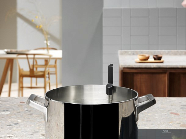 Варочная панель Electrolux EIS8648 preview 3