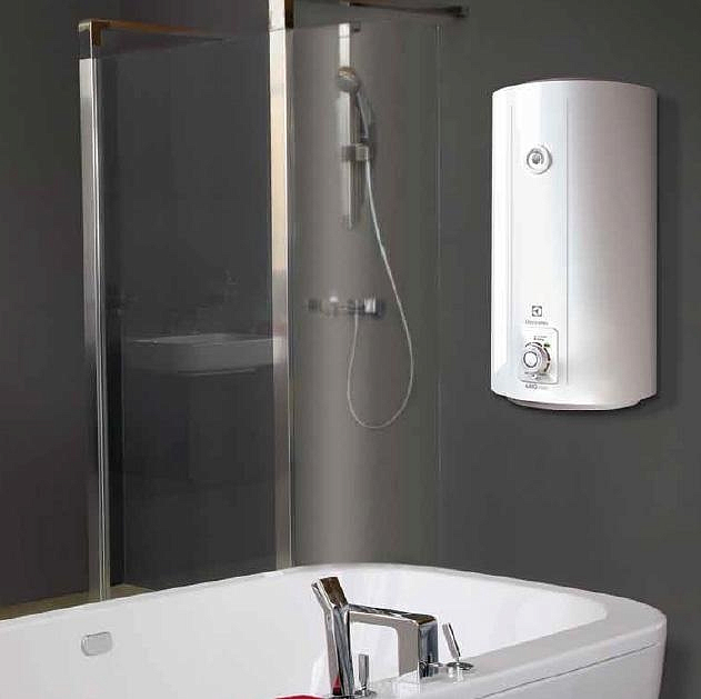 Водонагреватель Electrolux EWH 100 AXIOmatic preview 2