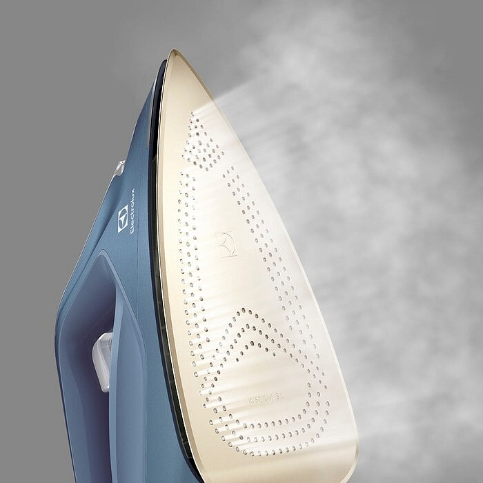 Утюг Electrolux E8ST1-6DBM preview 5