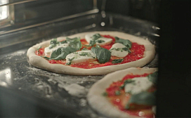 Программы приготовления с паром в духовом шкафу Electrolux