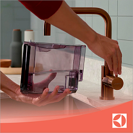 Съемный резервуар для воды