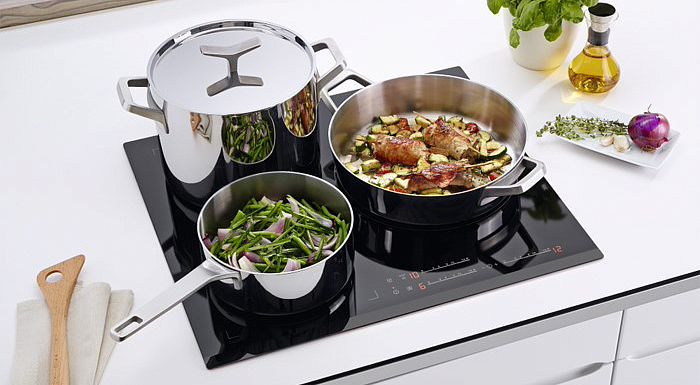 Кастрюля с крышкой Electrolux E9KLLC01 preview 3