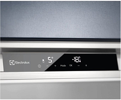 Встраиваемый холодильник Electrolux RNS8FF19S