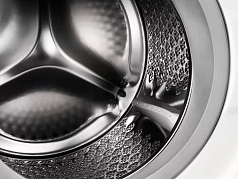 Стирально-сушильная машина Electrolux EW9WN249BE