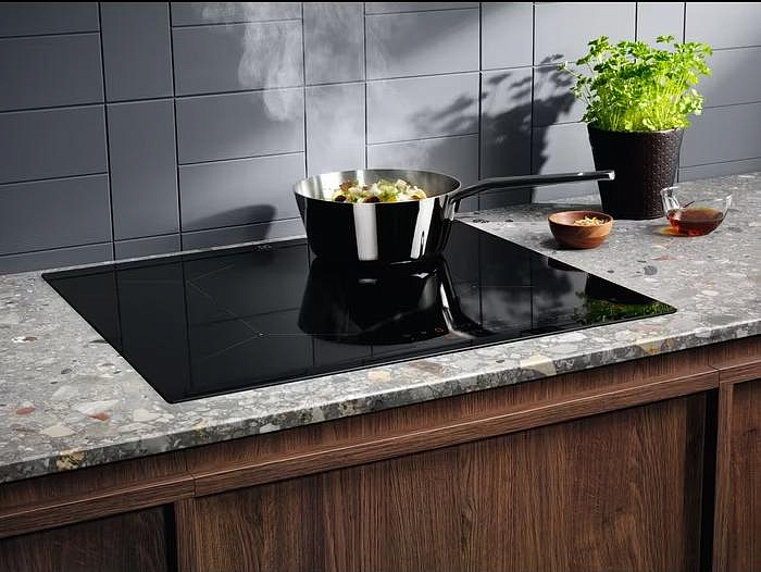 Варочная панель Electrolux CIT61443 preview 12